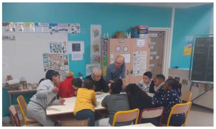 Une réunion à la S.M.T.